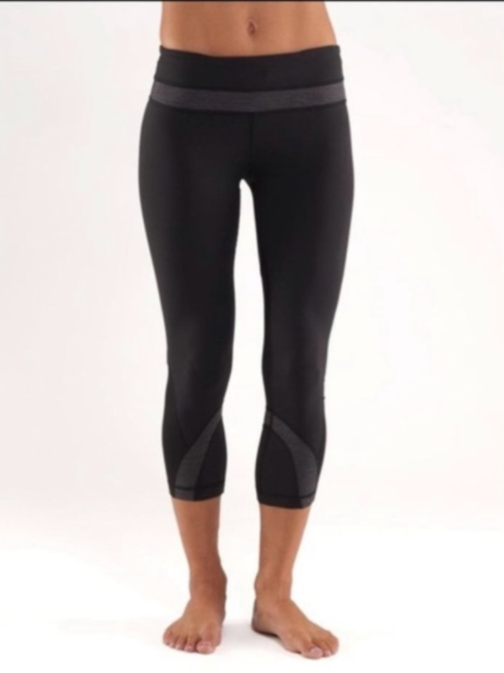 Lululemon Run Inspire II Crop Legging Black Gray Size 8 NWT